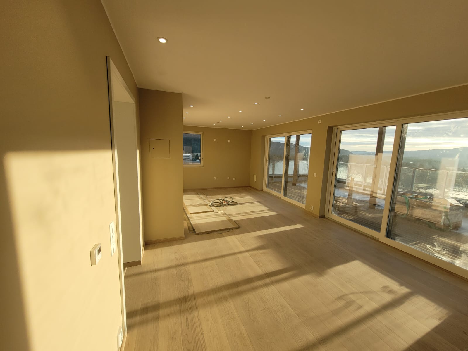 Hva koster totalrenovering av leilighet? Prisguide 2026